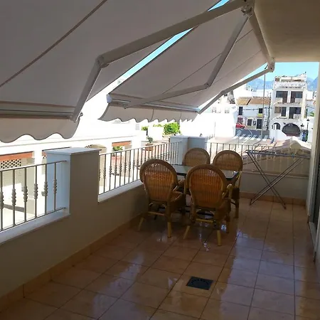 Plaza Espana نيرخا